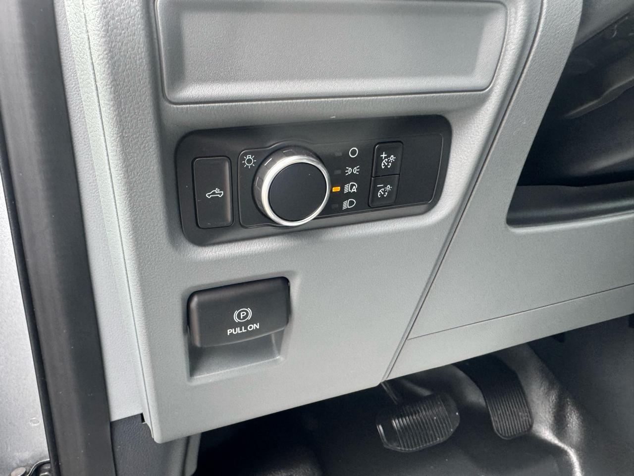 Ford F-150 4WD SuperCrew 145" XL 2021