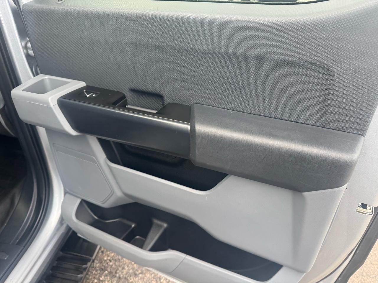 Ford F-150 4WD SuperCrew 145" XL 2021