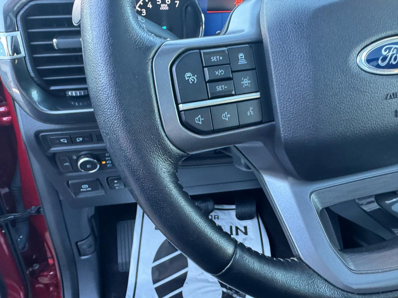 Ford F-150 4WD SuperCrew 157" XLT 2021