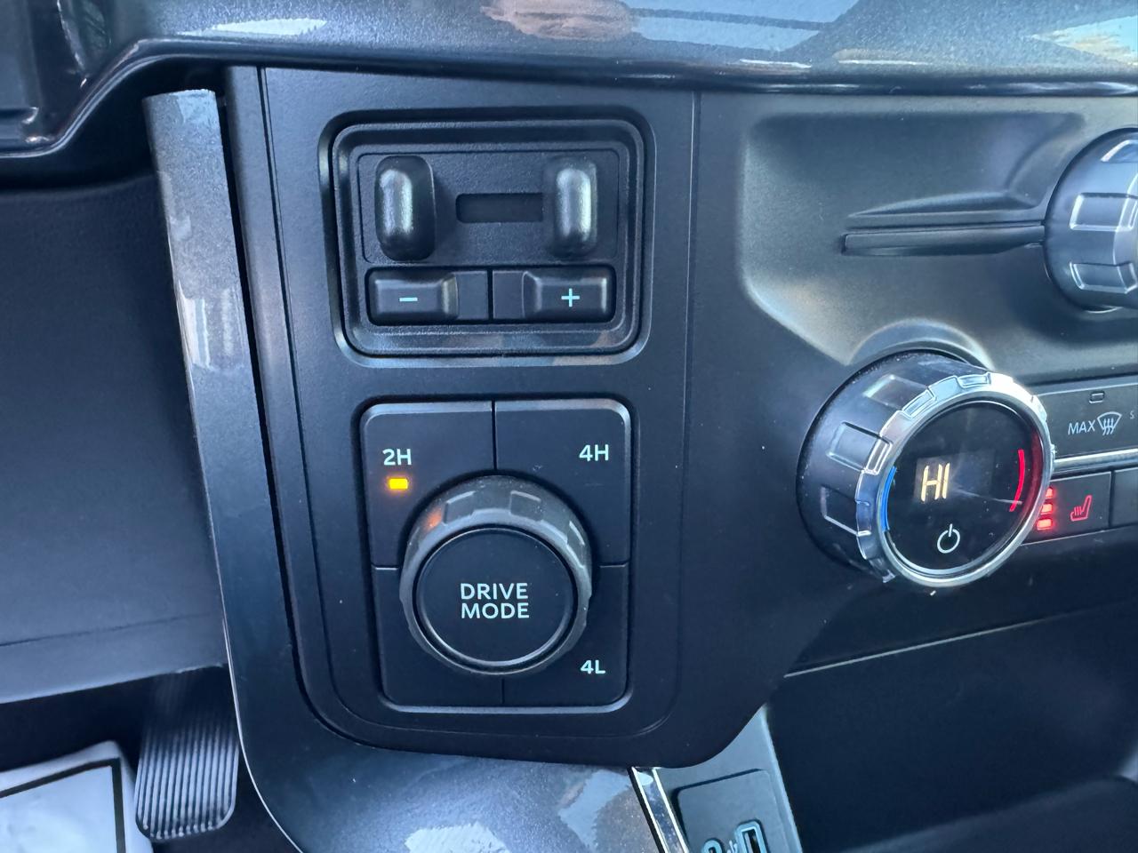 Ford F-150 4WD SuperCrew 157" XLT 2021