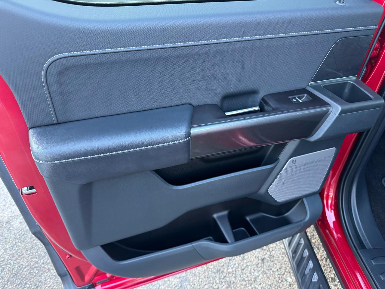 Ford F-150 4WD SuperCrew 157" XLT 2021