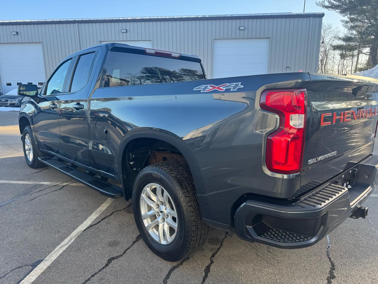 Chevrolet Silverado 1500 4WD Double Cab 147" RST 2021