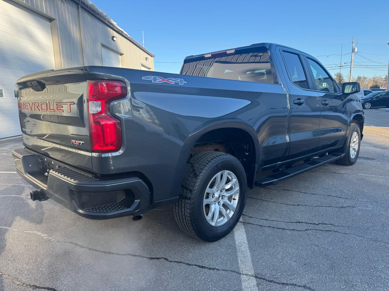 Chevrolet Silverado 1500 4WD Double Cab 147" RST 2021