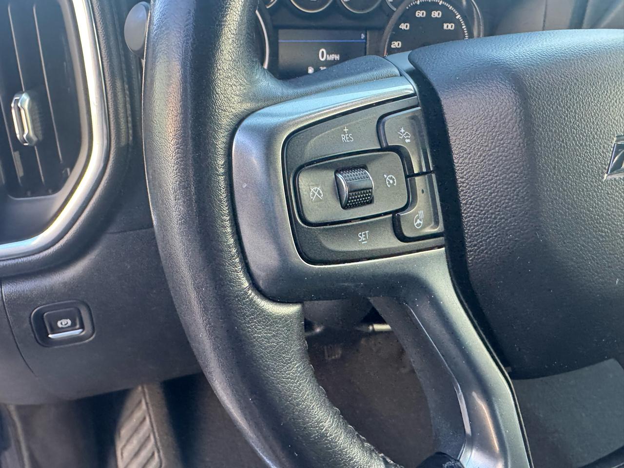 Chevrolet Silverado 1500 4WD Double Cab 147" RST 2021