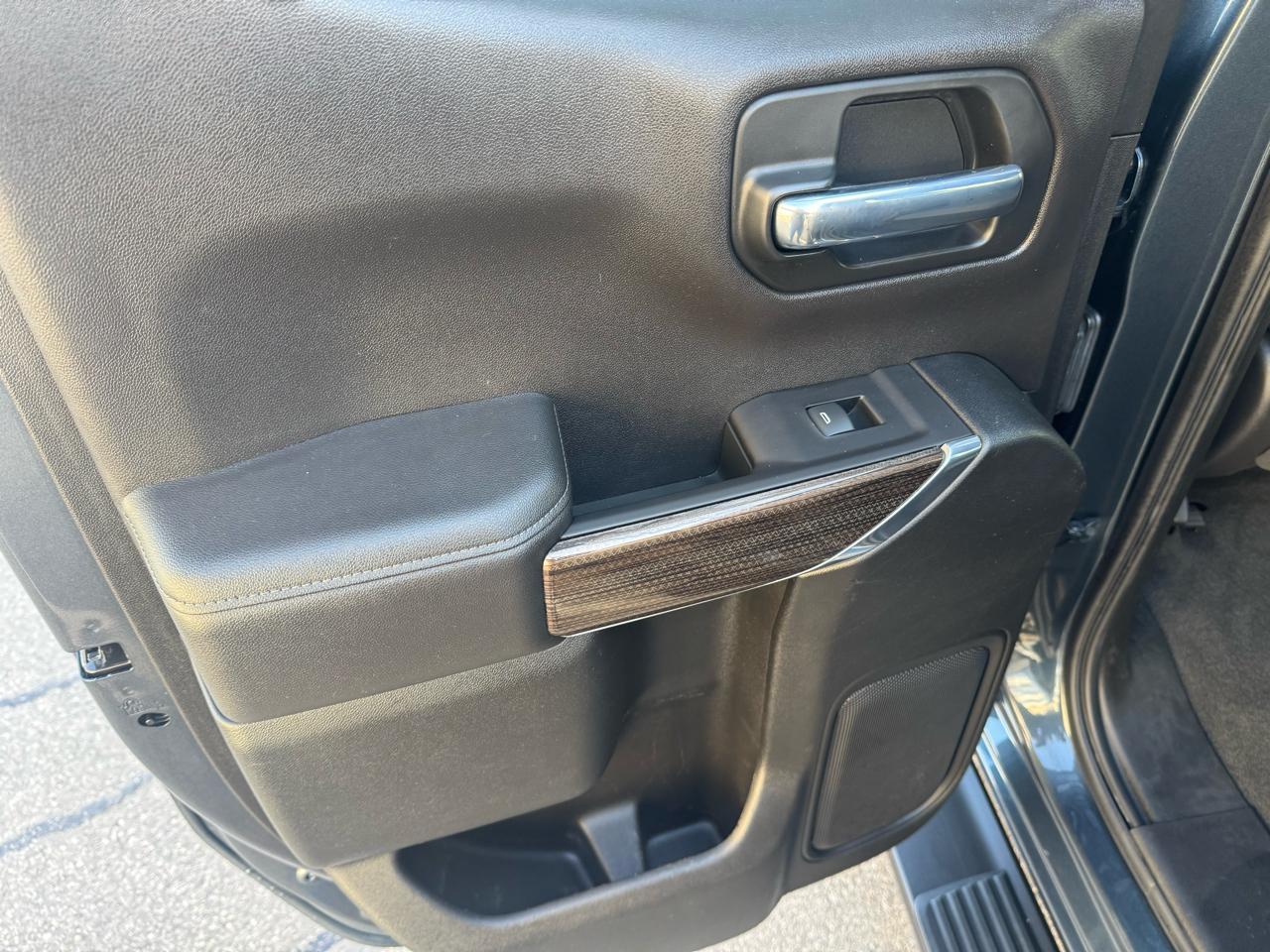 Chevrolet Silverado 1500 4WD Double Cab 147" RST 2021