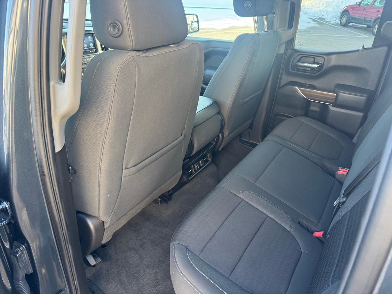 Chevrolet Silverado 1500 4WD Double Cab 147" RST 2021