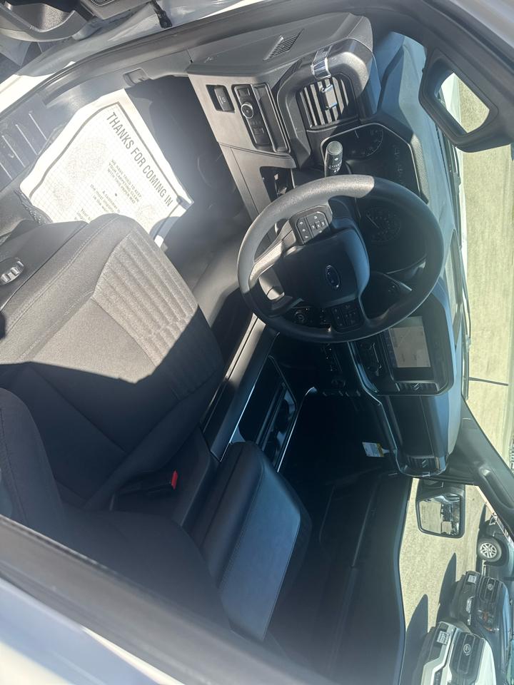 Ford F-150 4WD SuperCab 145" STX 2023