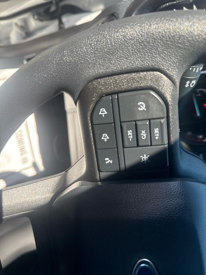 Ford F-150 4WD SuperCab 145" STX 2023