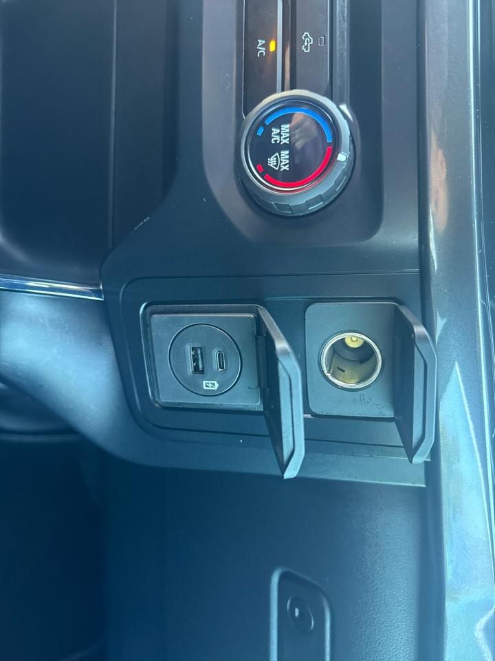 Ford F-150 4WD SuperCab 145" STX 2023