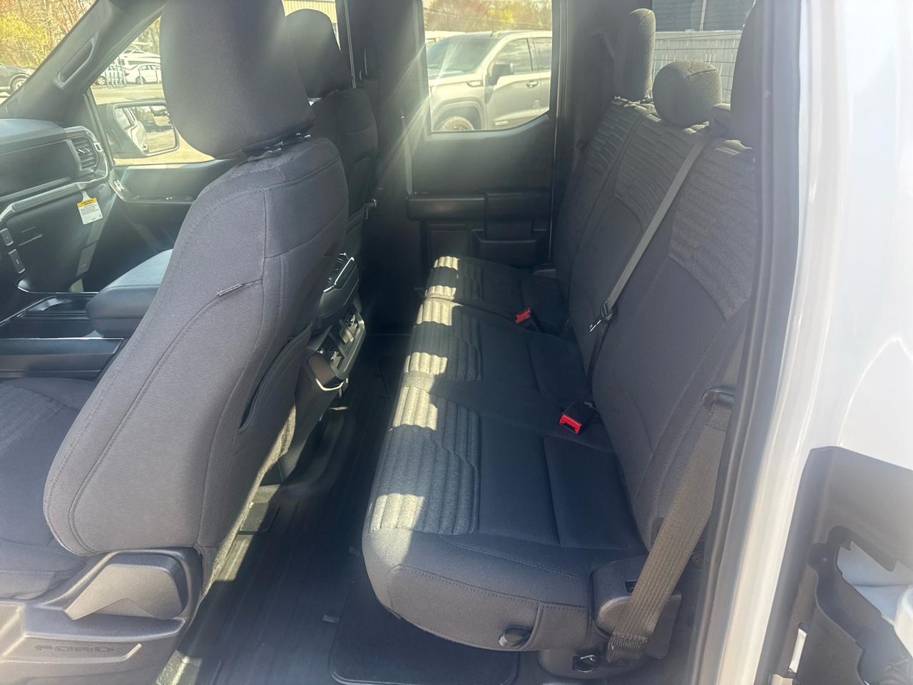 Ford F-150 4WD SuperCab 145" STX 2023