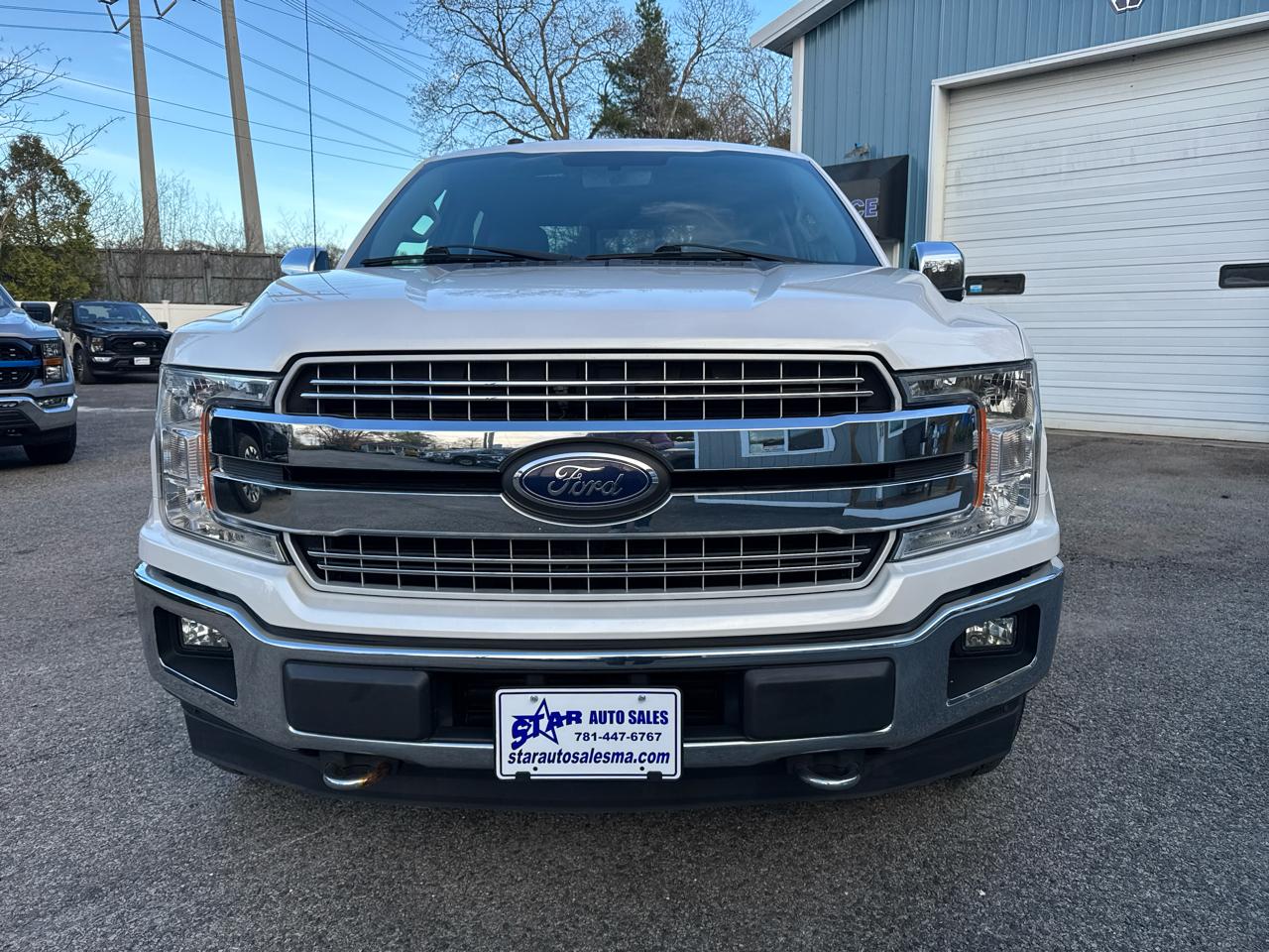 Ford F-150 4WD SuperCrew 139" Lariat 2018