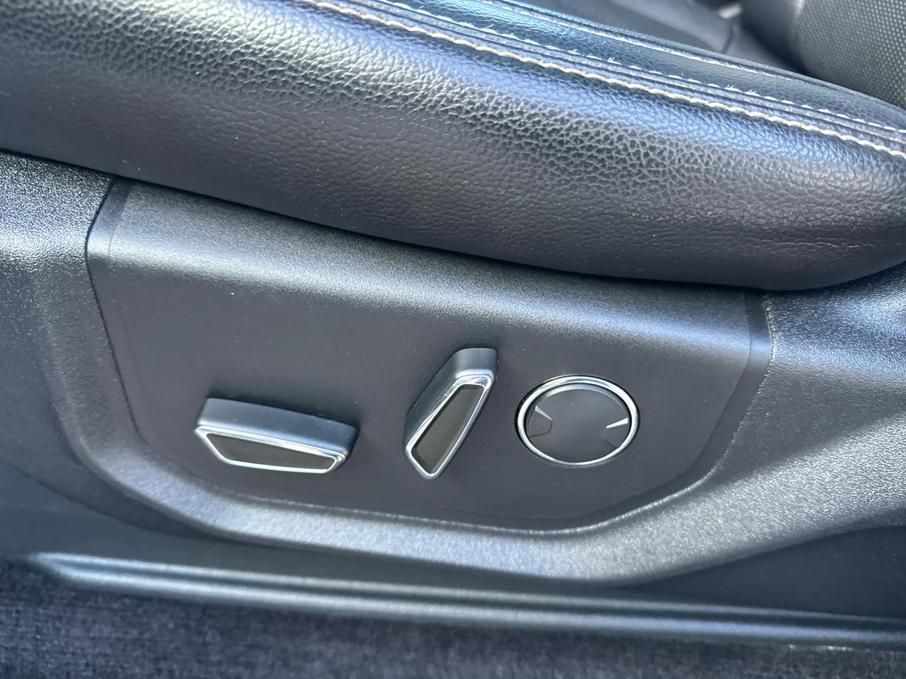 Ford F-150 4WD SuperCrew 139" Lariat 2018