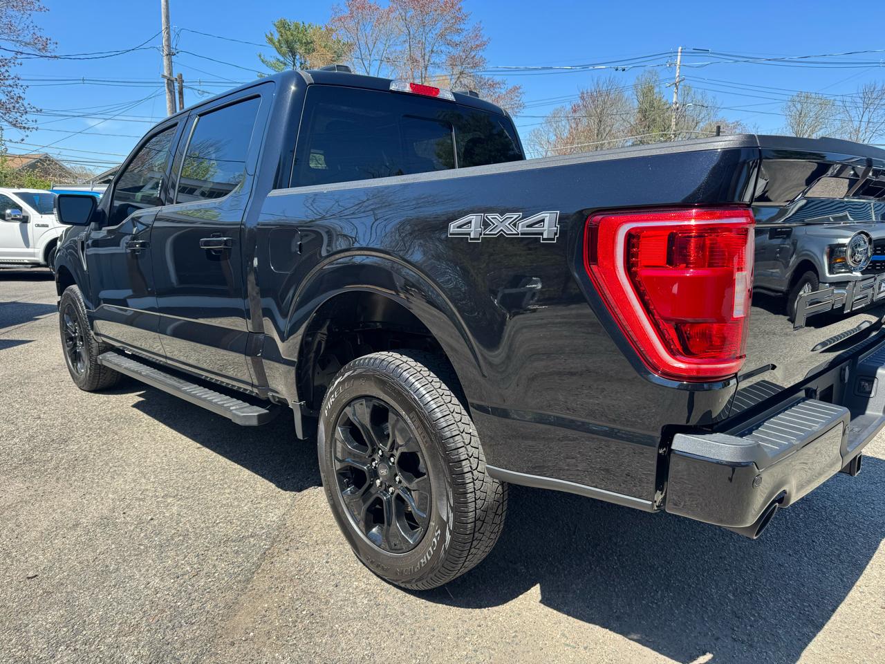 Ford F-150 4WD SuperCrew 157" XLT 2023