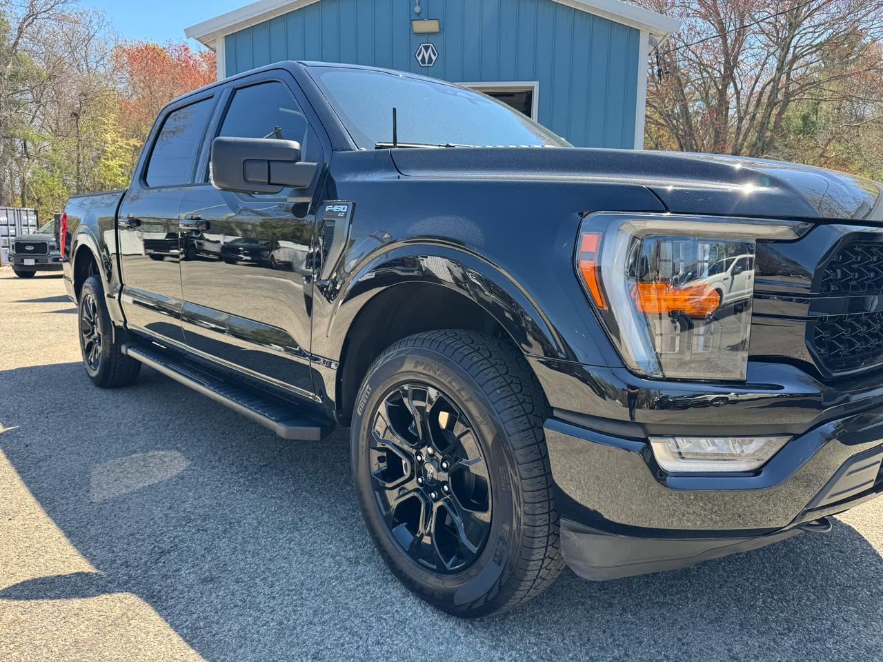 Ford F-150 4WD SuperCrew 157" XLT 2023
