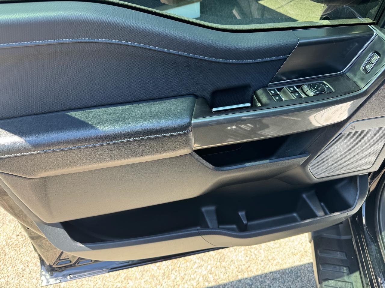Ford F-150 4WD SuperCrew 157" XLT 2023