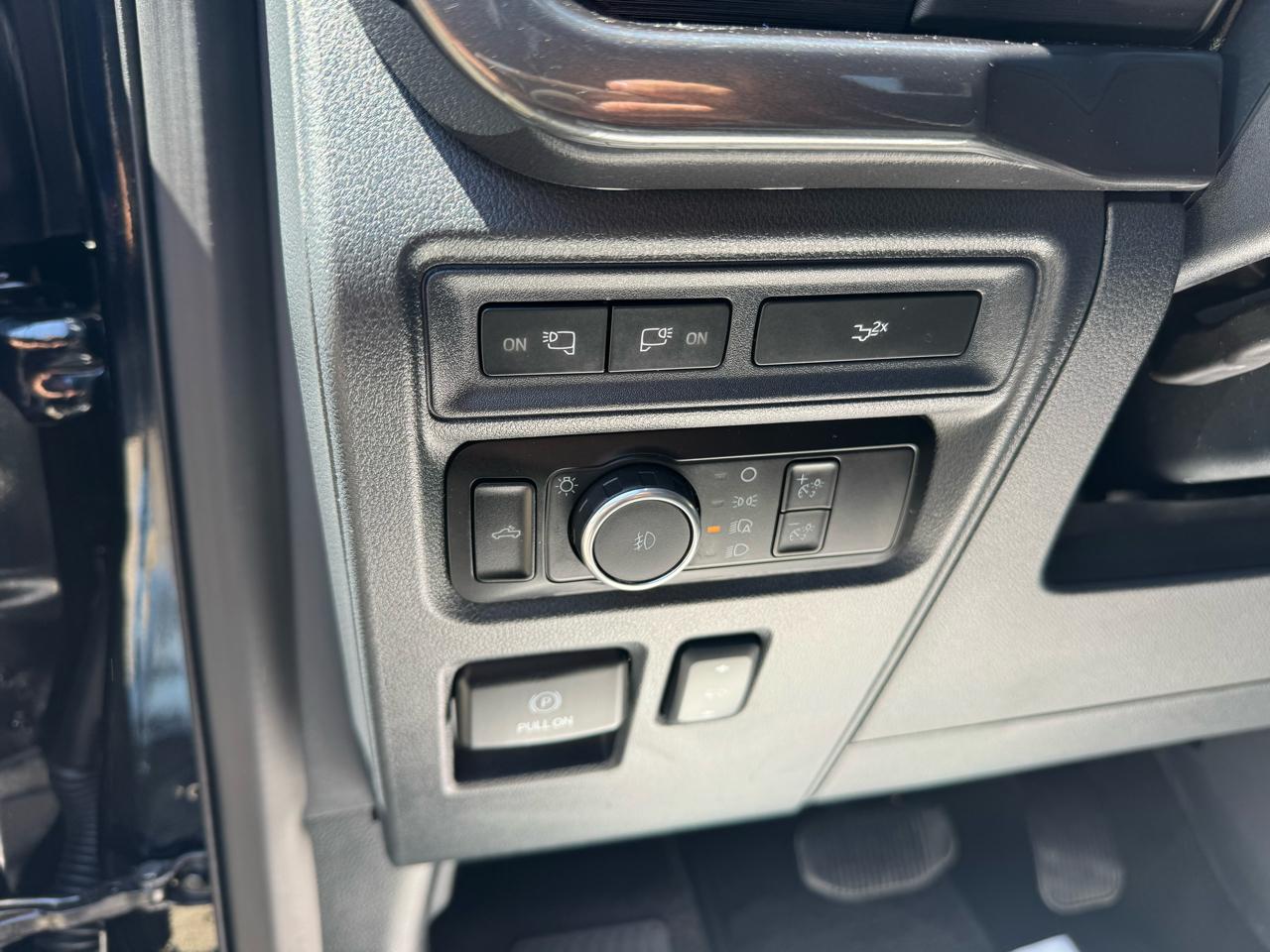 Ford F-150 4WD SuperCrew 157" XLT 2023