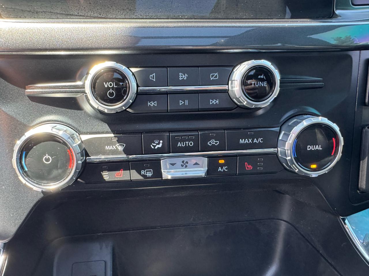 Ford F-150 4WD SuperCrew 157" XLT 2023