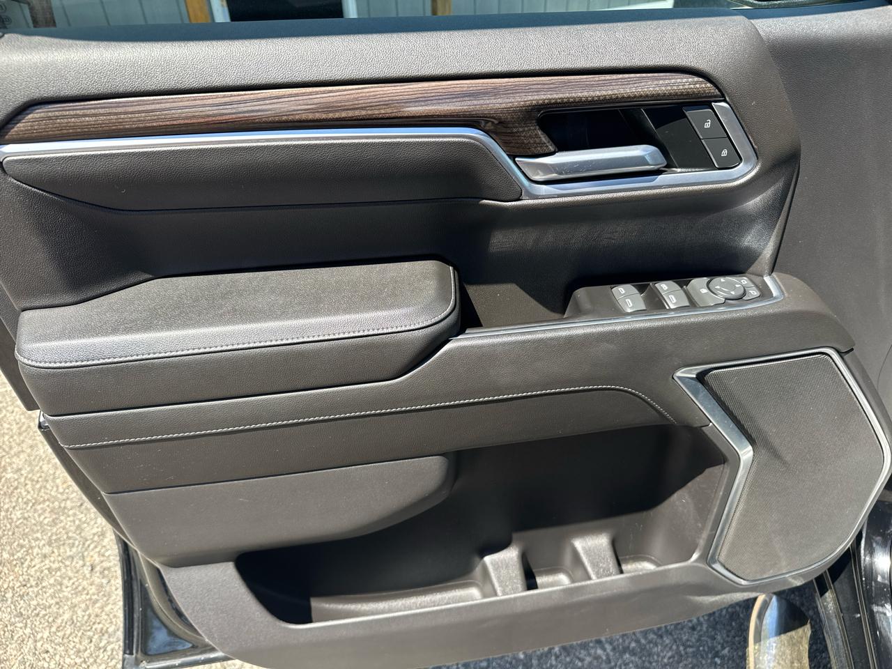 Chevrolet Silverado 1500 1LT Crew Cab 4WD 2022
