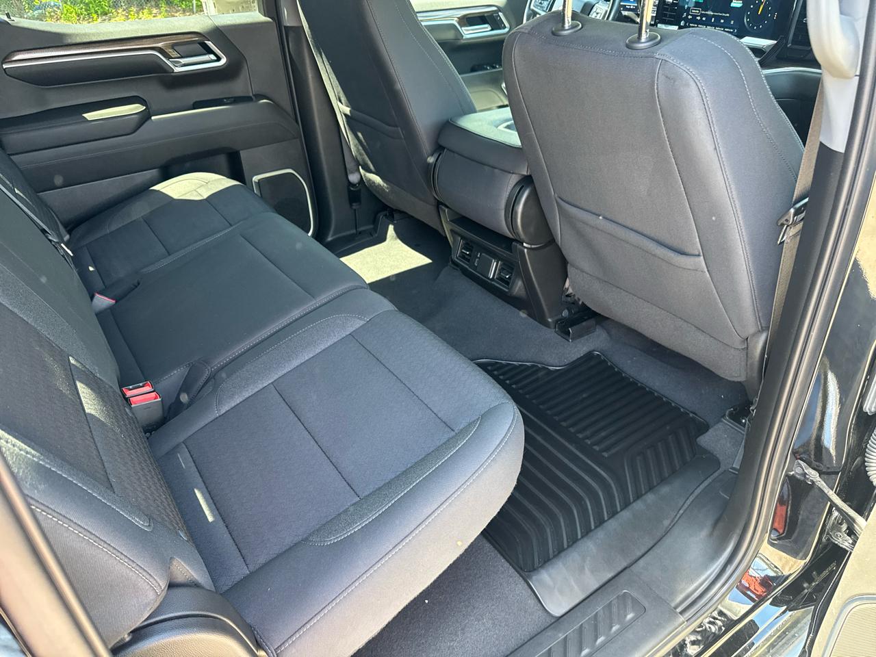 Chevrolet Silverado 1500 1LT Crew Cab 4WD 2022