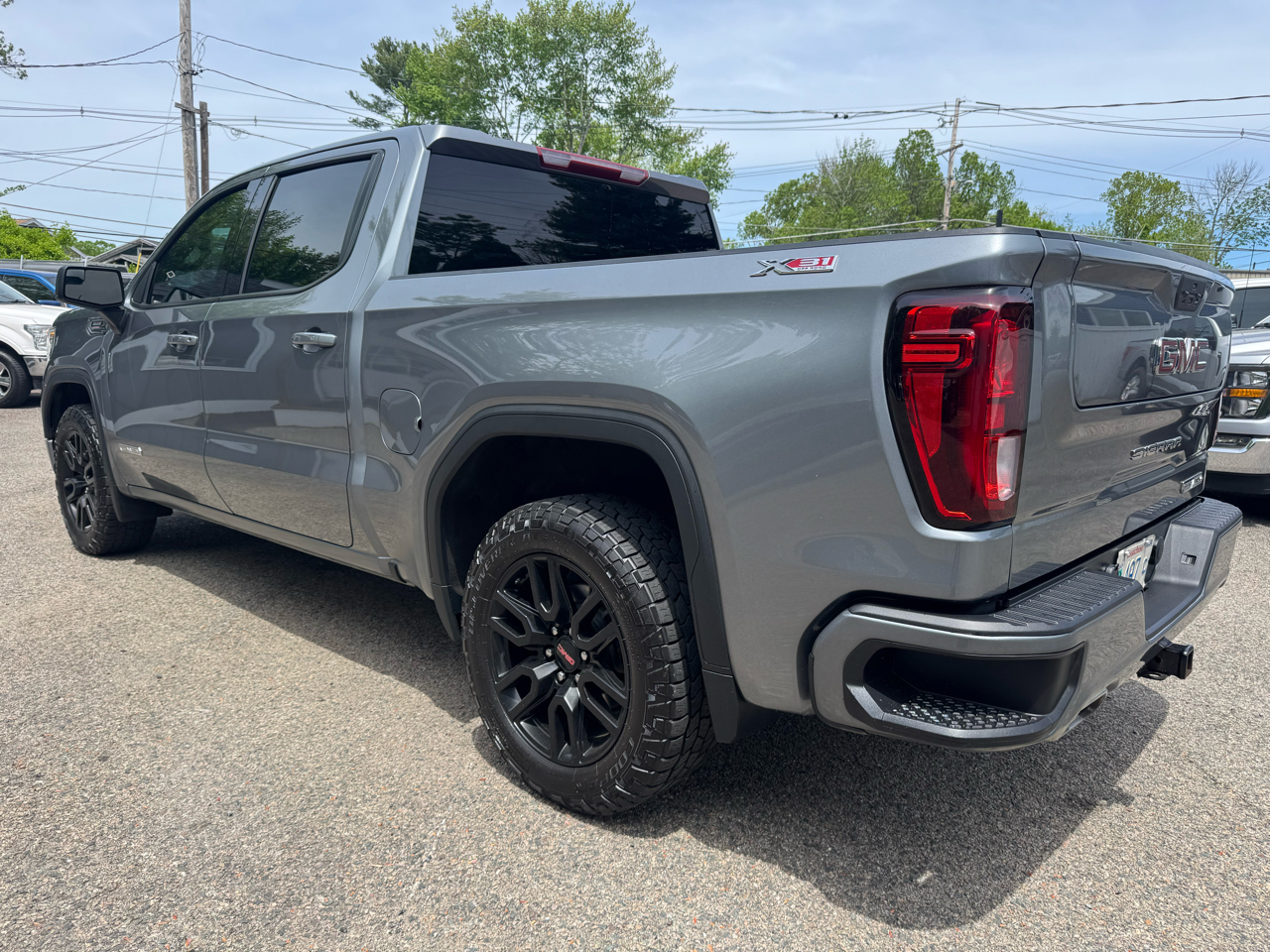GMC Sierra 1500 Elevation Crew Cab Short Box 4WD 2021