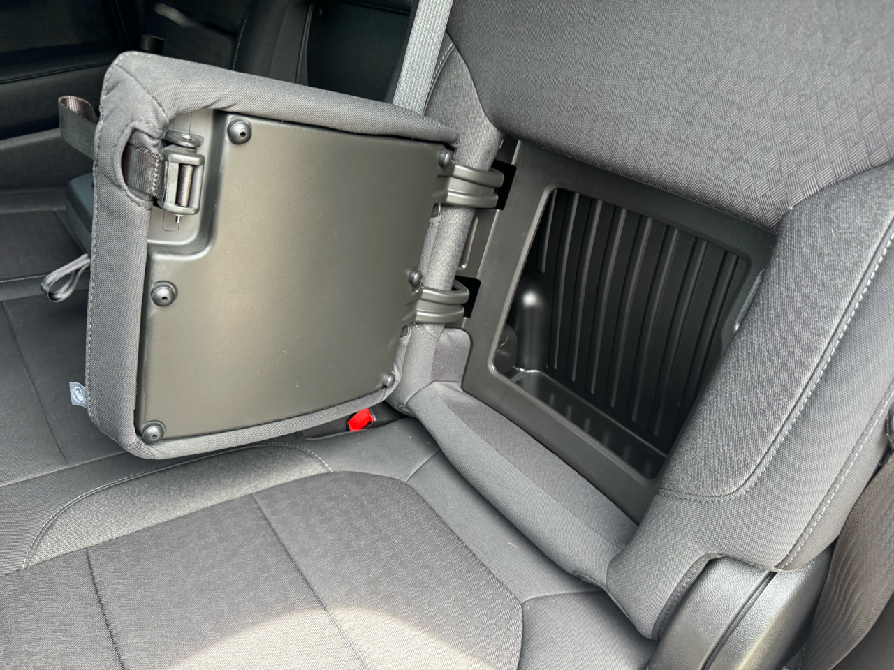 GMC Sierra 1500 Elevation Crew Cab Short Box 4WD 2021