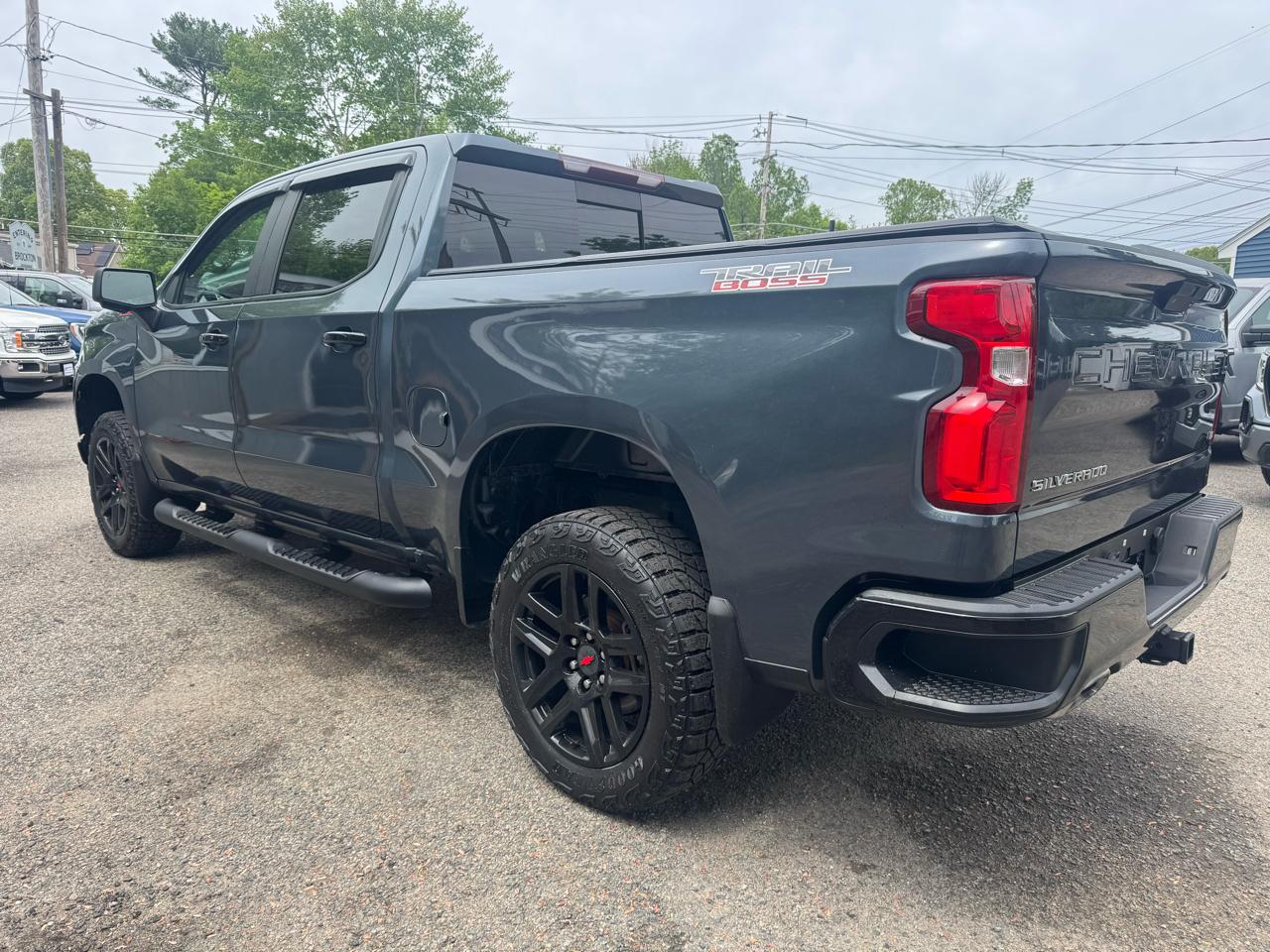 Chevrolet Silverado 1500 4WD Crew Cab 147" Custom Trail Boss 2021