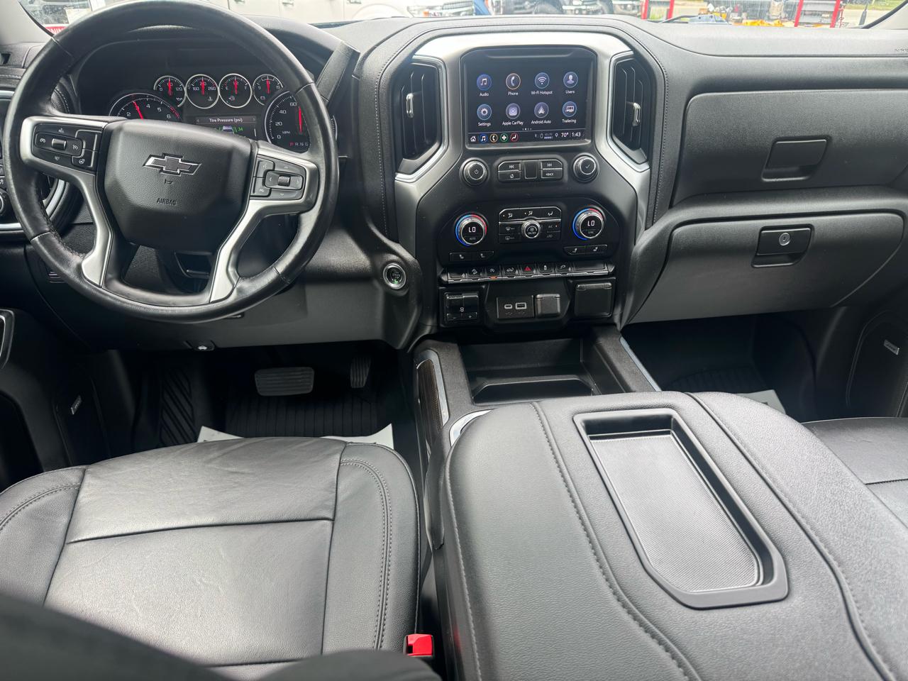 Chevrolet Silverado 1500 4WD Crew Cab 147" Custom Trail Boss 2021