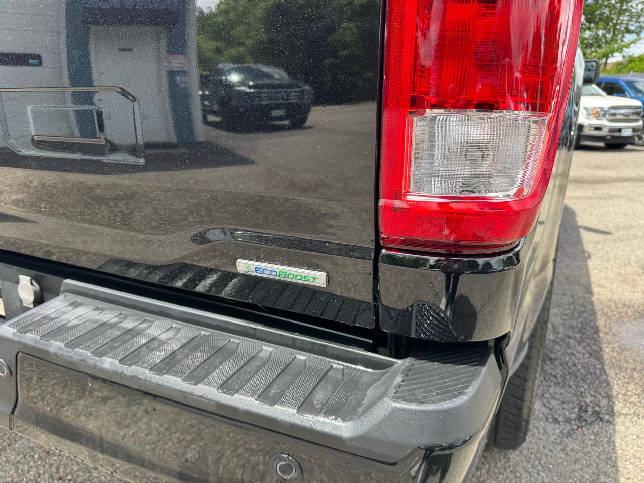 Ford F-150 4WD SuperCab 163" XL 2023