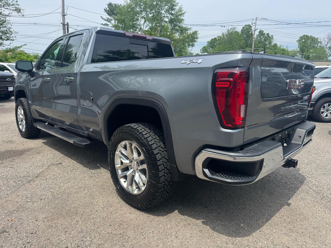 GMC Sierra 1500 4WD Double Cab 147" SLT 2019