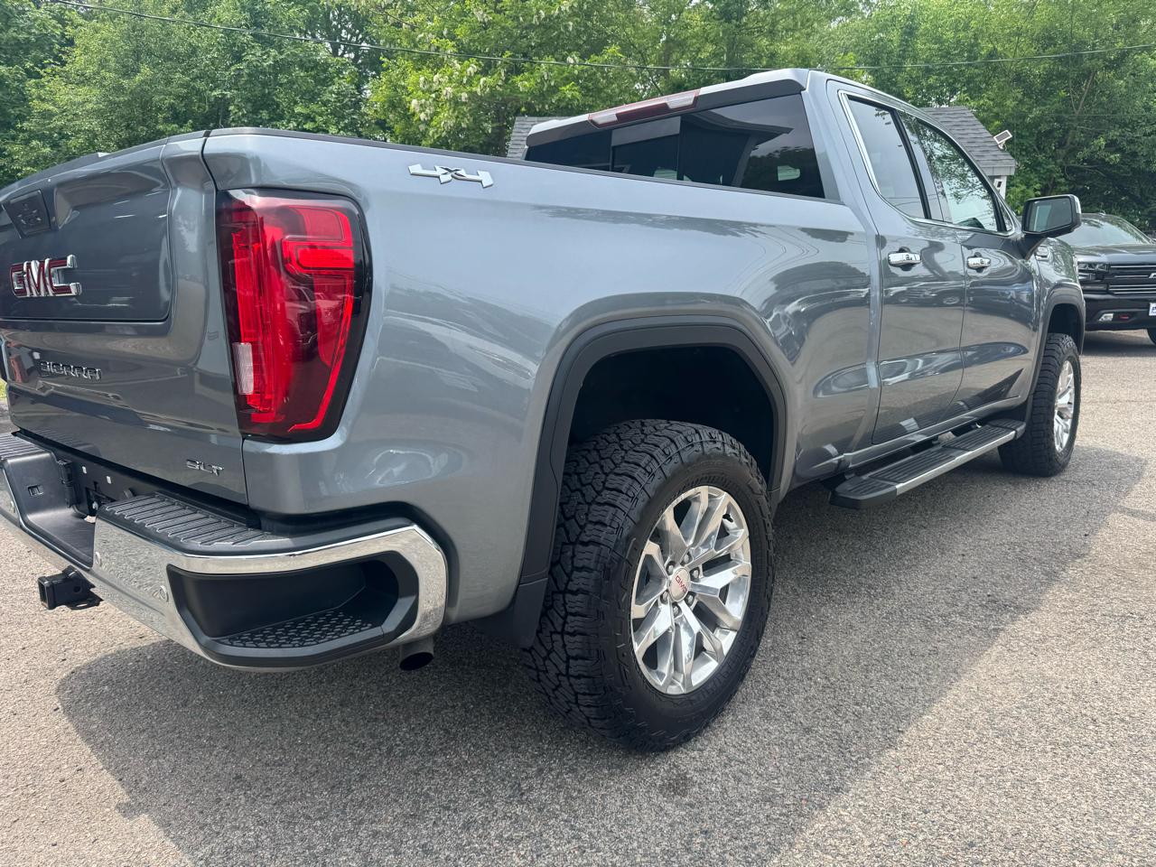 GMC Sierra 1500 4WD Double Cab 147" SLT 2019