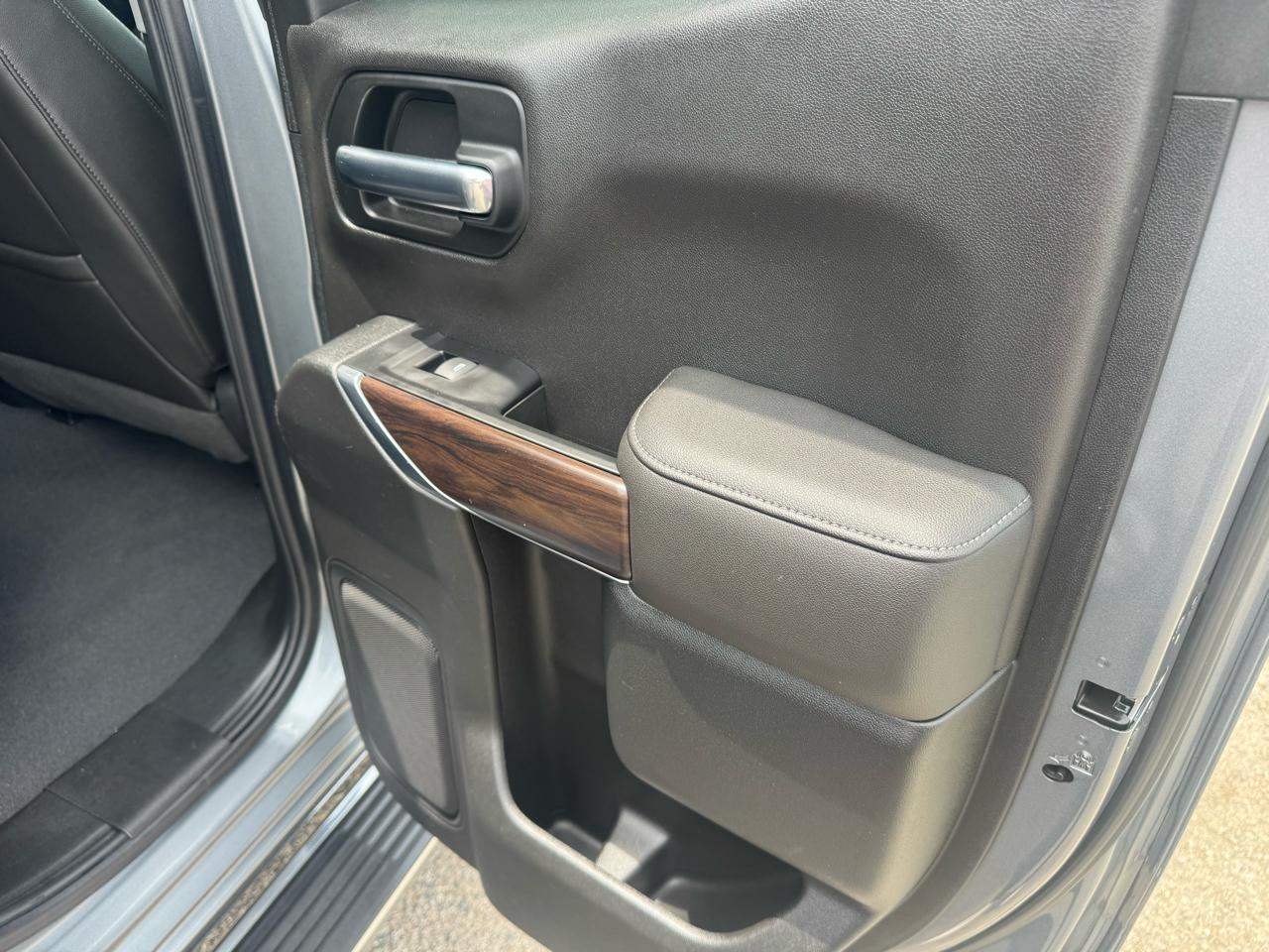 GMC Sierra 1500 4WD Double Cab 147" SLT 2019