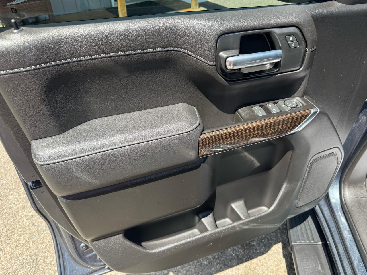 GMC Sierra 1500 Elevation Double Cab 4WD 2021