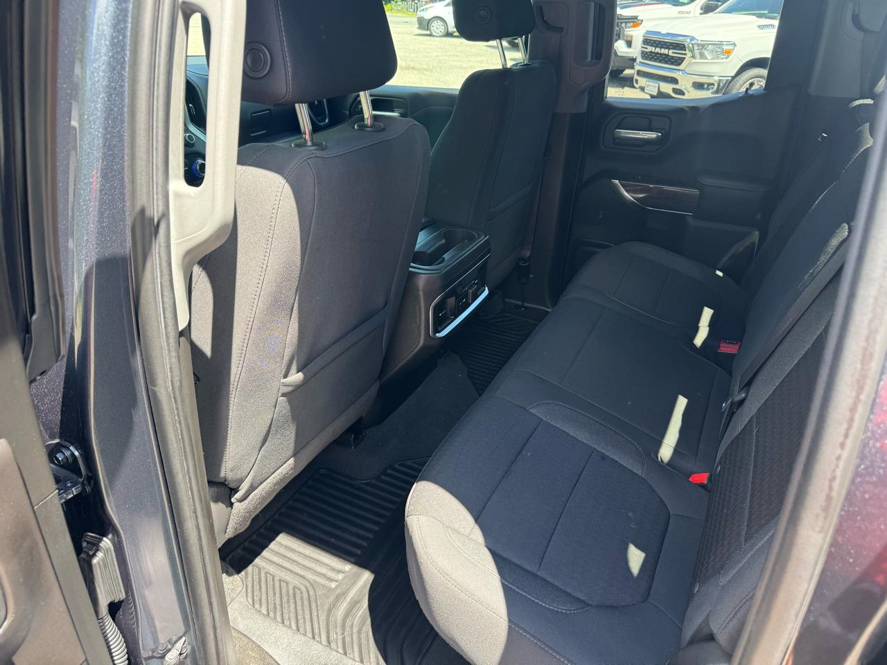 GMC Sierra 1500 Elevation Double Cab 4WD 2021