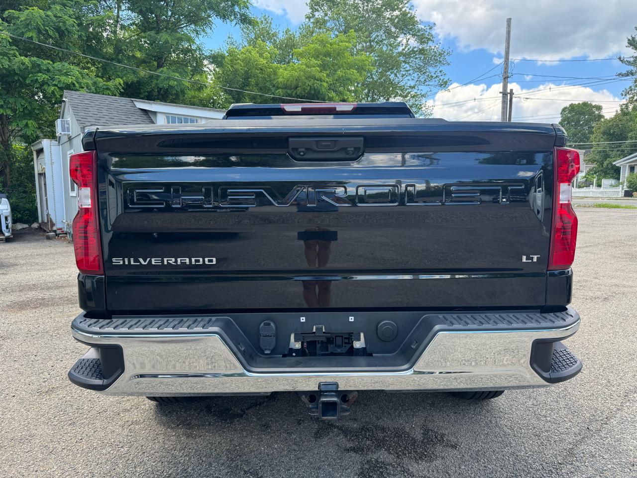 Chevrolet Silverado 1500 4WD Crew Cab 147" LT 2022