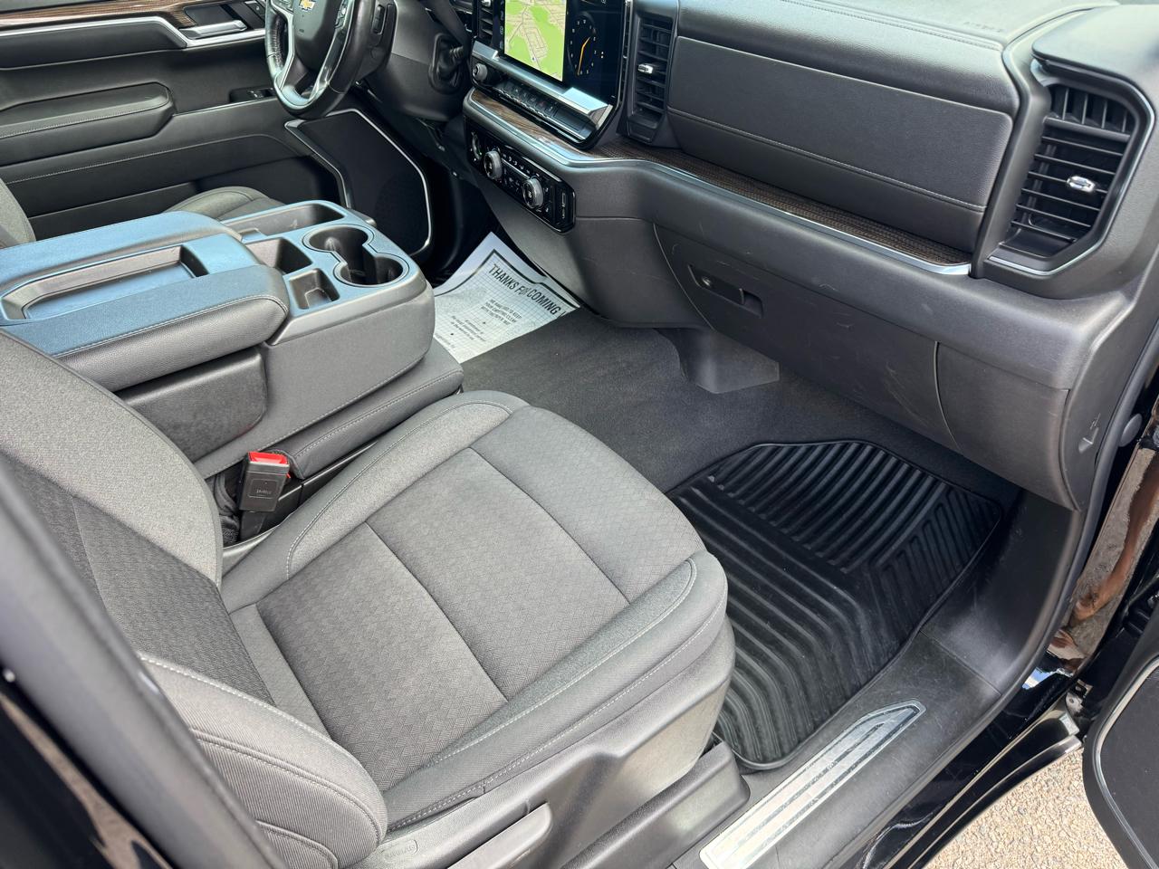 Chevrolet Silverado 1500 4WD Crew Cab 147" LT 2022