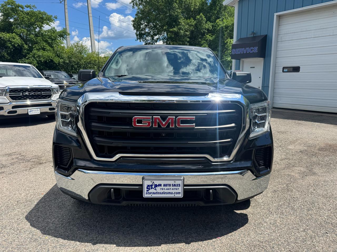 GMC Sierra 1500 4WD Crew Cab 147" 2020