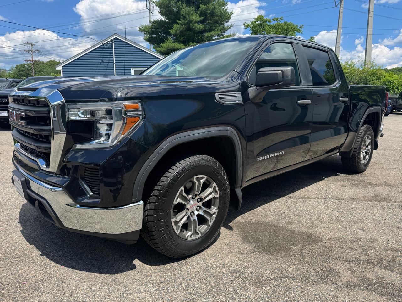 GMC Sierra 1500 4WD Crew Cab 147" 2020