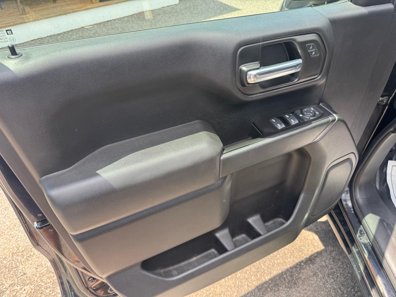 GMC Sierra 1500 4WD Crew Cab 147" 2020
