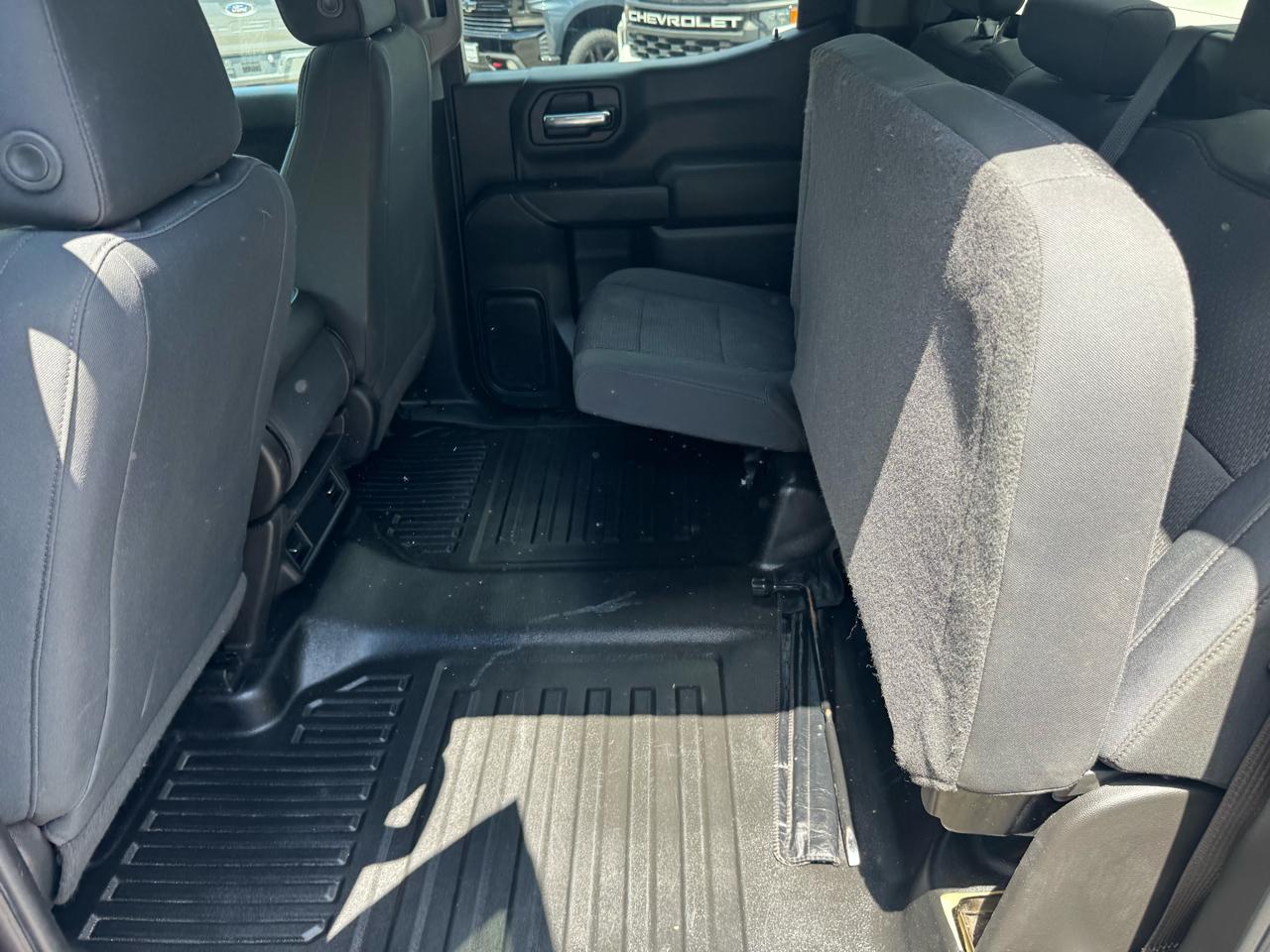 GMC Sierra 1500 4WD Crew Cab 147" 2020
