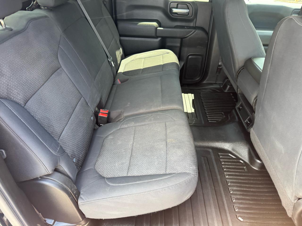 GMC Sierra 1500 4WD Crew Cab 147" 2020