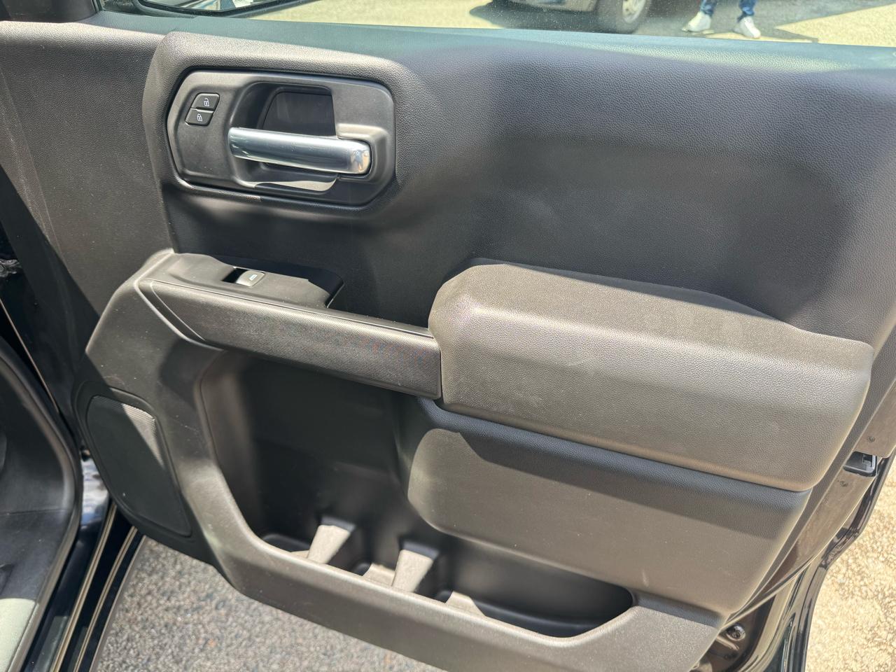 GMC Sierra 1500 4WD Crew Cab 147" 2020