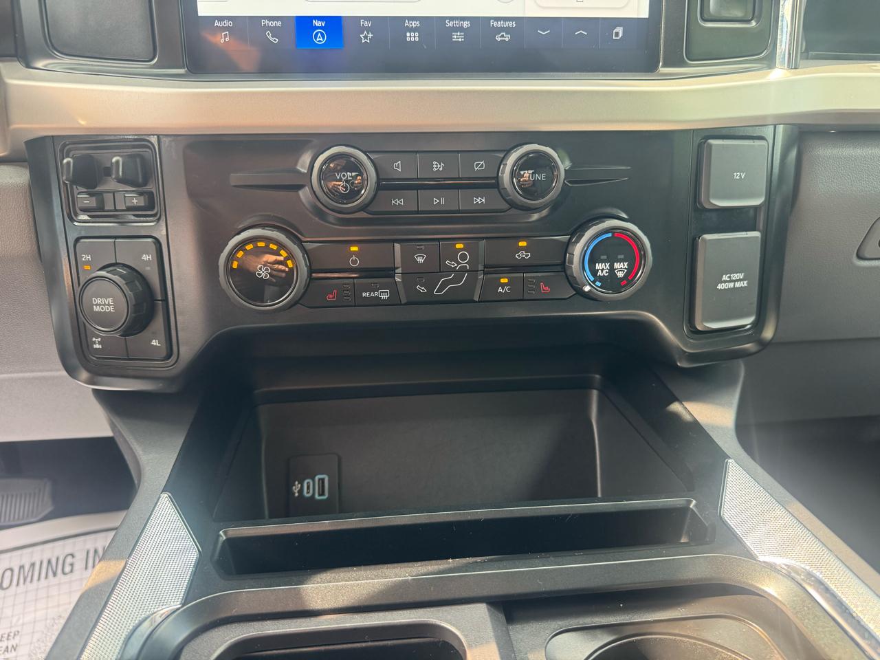Ford F-250 SD XLT Crew Cab 4WD 2023