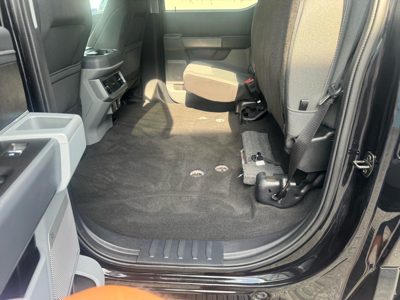 Ford F-250 SD XLT Crew Cab 4WD 2023
