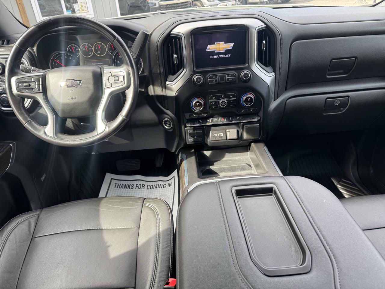 Chevrolet Silverado 1500 4WD Crew Cab 147" Custom Trail Boss 2020