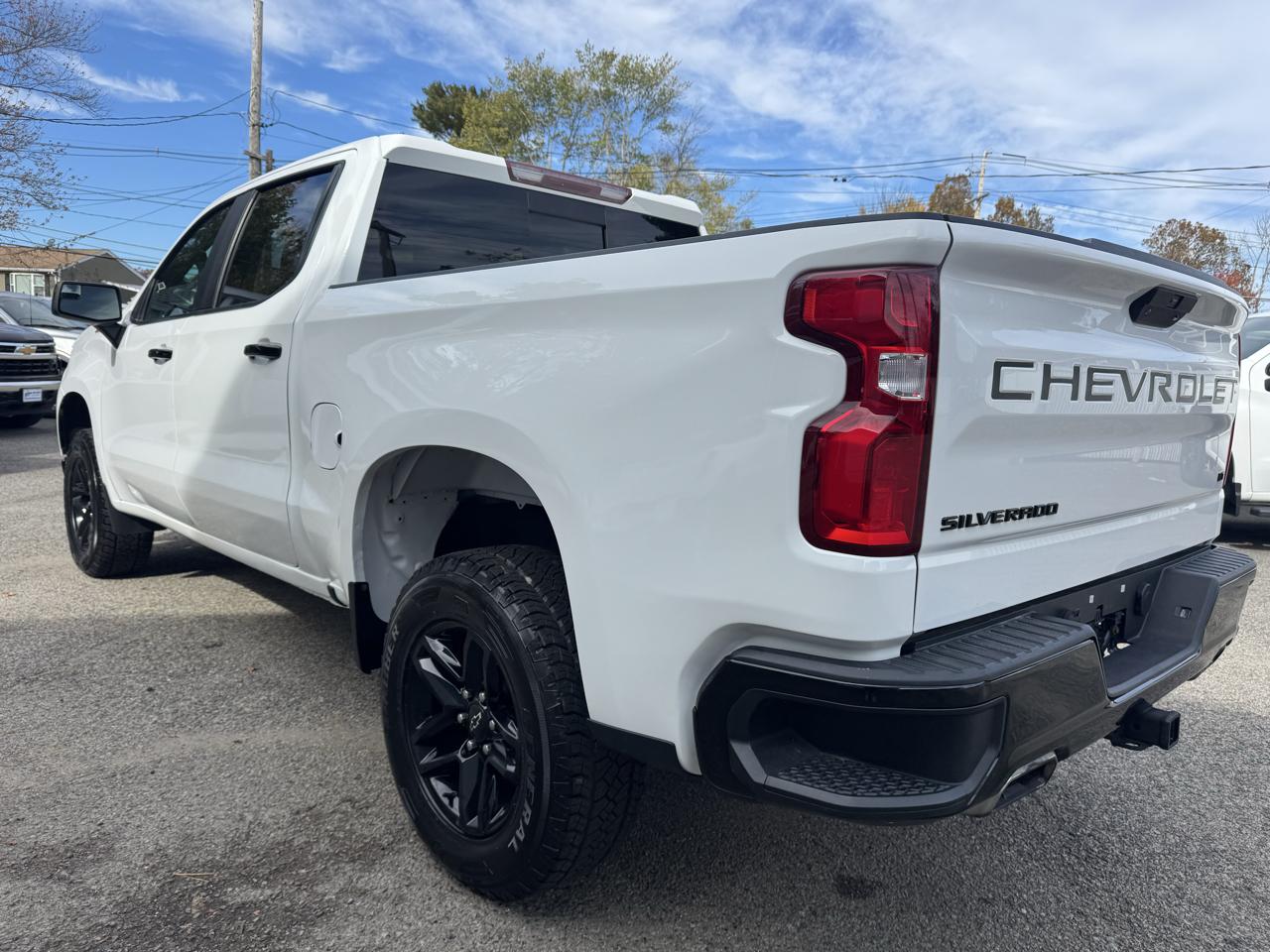 Chevrolet Silverado 1500 4WD Crew Cab 147" Custom Trail Boss 2020