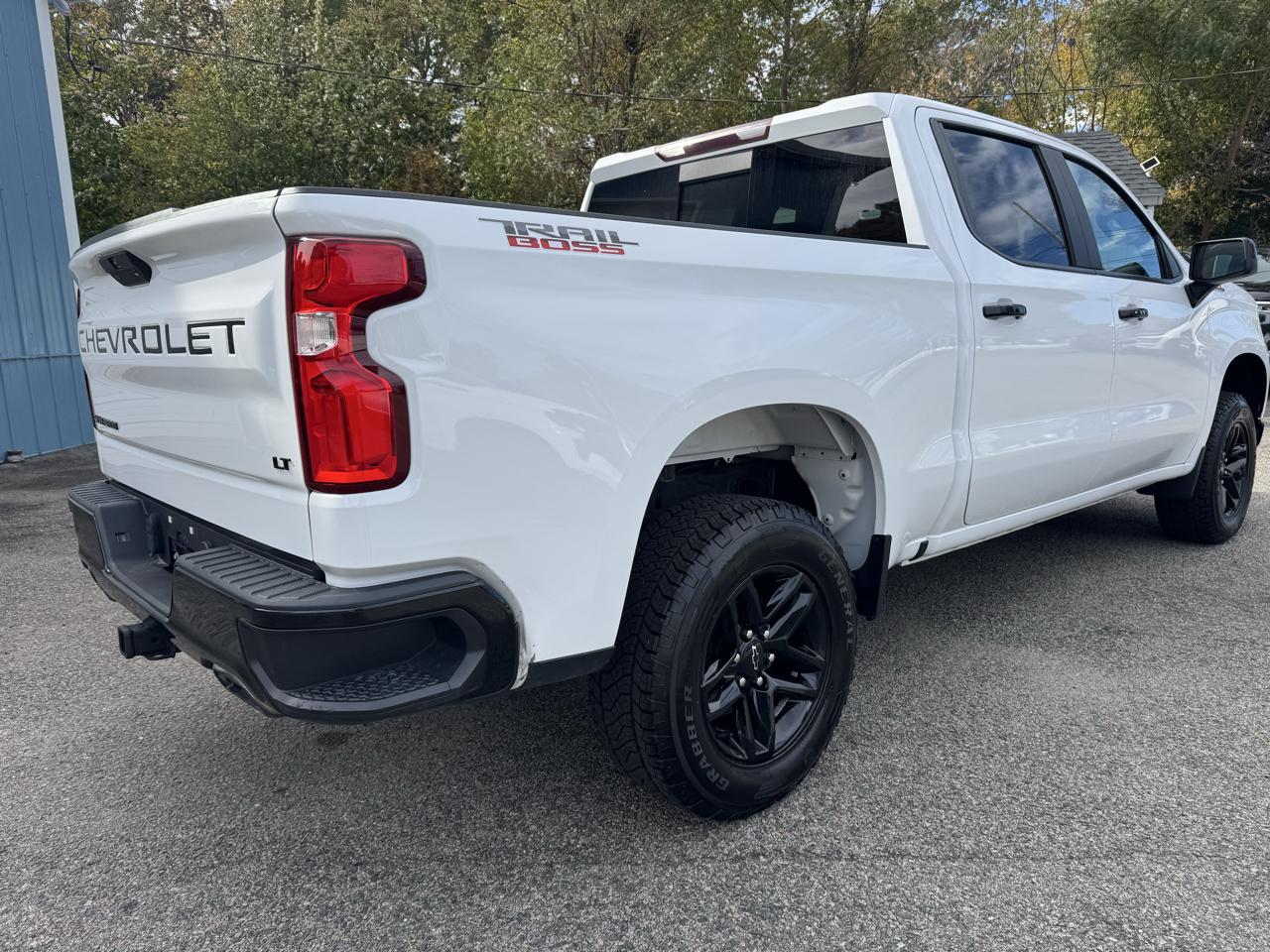 Chevrolet Silverado 1500 4WD Crew Cab 147" Custom Trail Boss 2020