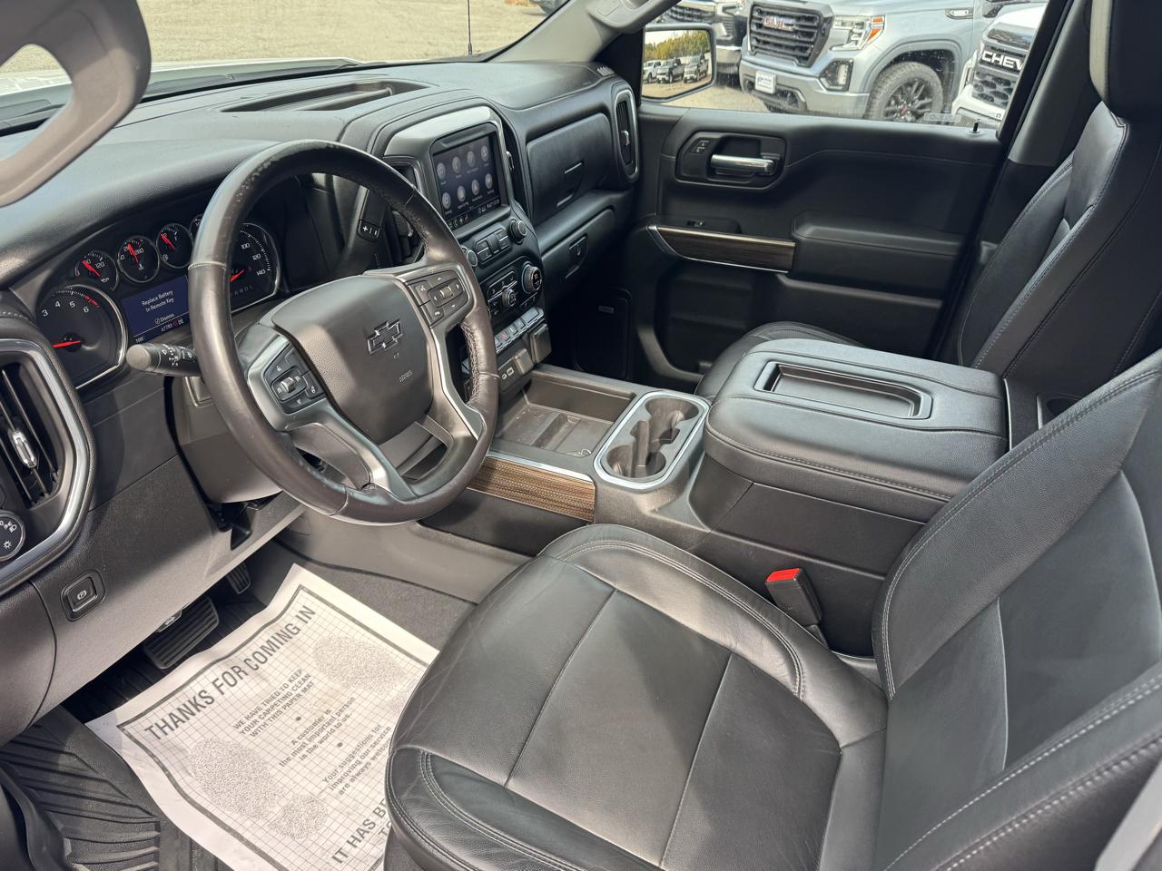 Chevrolet Silverado 1500 4WD Crew Cab 147" Custom Trail Boss 2020