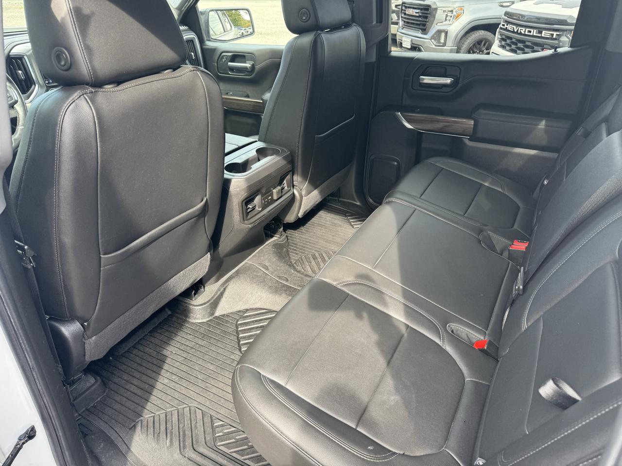 Chevrolet Silverado 1500 4WD Crew Cab 147" Custom Trail Boss 2020