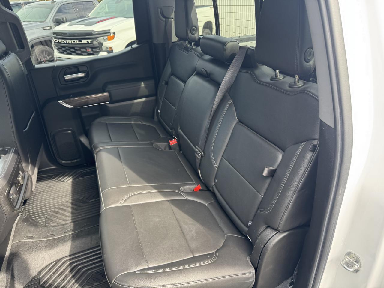 Chevrolet Silverado 1500 4WD Crew Cab 147" Custom Trail Boss 2020