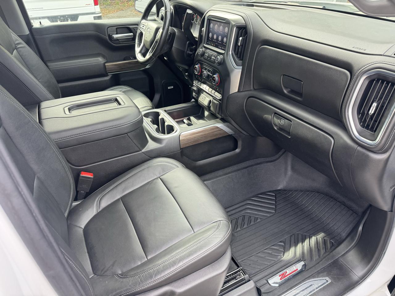 Chevrolet Silverado 1500 4WD Crew Cab 147" Custom Trail Boss 2020
